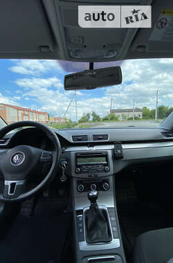 Универсал Volkswagen Passat 2011 в Ковеле