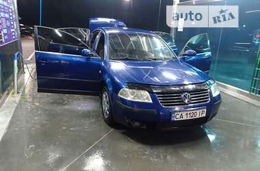 Седан Volkswagen Passat 2001 в Черкасах