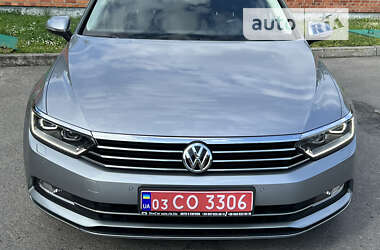 Седан Volkswagen Passat 2019 в Дрогобичі