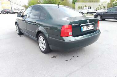 Седан Volkswagen Passat 1997 в Белой Церкви