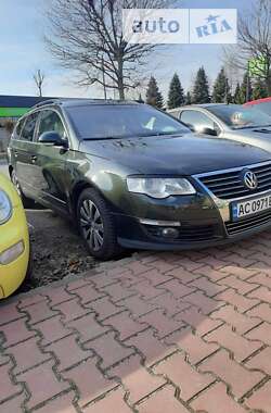 Универсал Volkswagen Passat 2006 в Владимир-Волынском