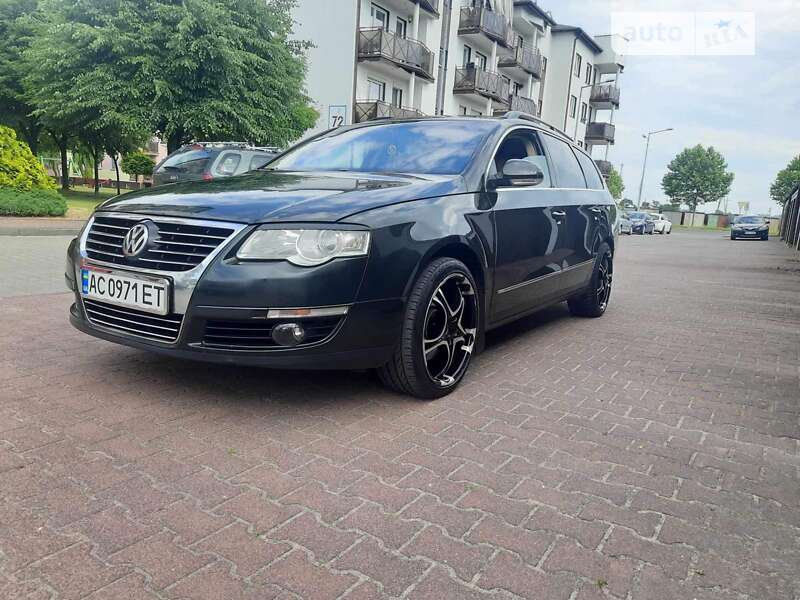 Универсал Volkswagen Passat 2006 в Владимир-Волынском