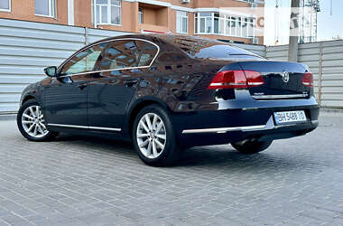 Седан Volkswagen Passat 2010 в Одесі