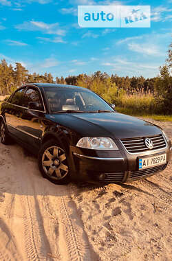 Седан Volkswagen Passat 2002 в Обухове