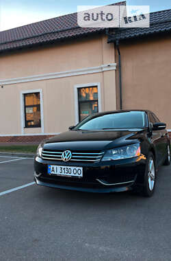 Седан Volkswagen Passat 2013 в Українці
