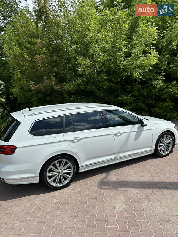 Универсал Volkswagen Passat 2018 в Ровно