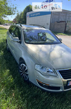 Универсал Volkswagen Passat 2009 в Днепре