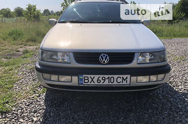 Универсал Volkswagen Passat 1996 в Дунаевцах