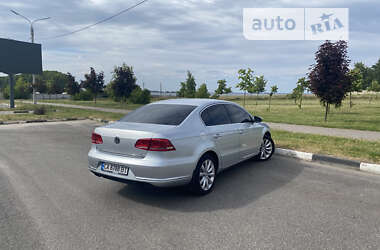 Седан Volkswagen Passat 2012 в Черкасах