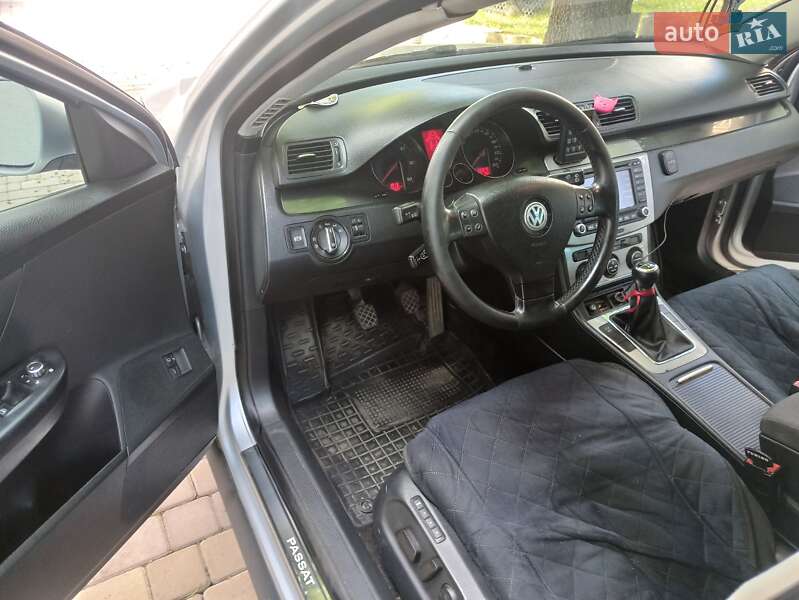 Універсал Volkswagen Passat 2006 в Зборові