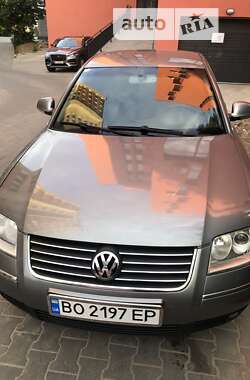 Седан Volkswagen Passat 2004 в Тернополе