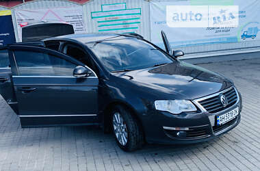 Седан Volkswagen Passat 2005 в Кропивницькому