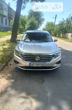 Седан Volkswagen Passat 2020 в Запорожье