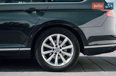 Універсал Volkswagen Passat 2017 в 
