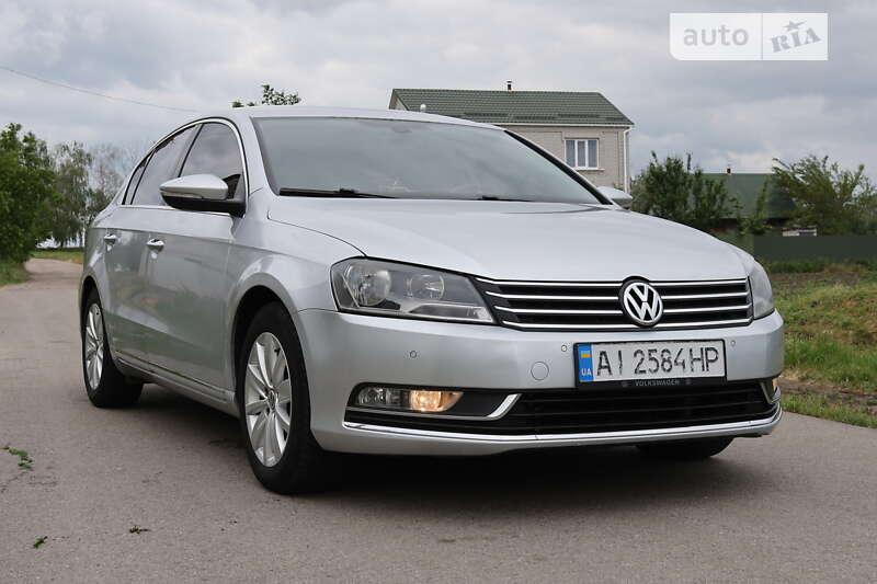 Седан Volkswagen Passat 2012 в Белой Церкви