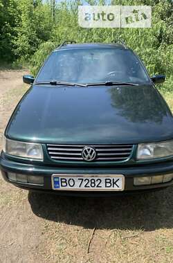 Универсал Volkswagen Passat 1996 в Киеве