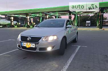 Седан Volkswagen Passat 2008 в Одессе