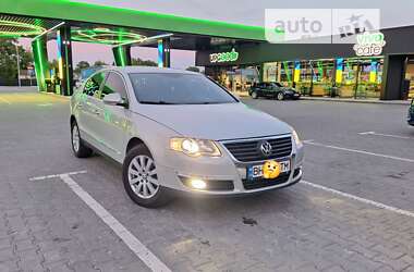 Седан Volkswagen Passat 2008 в Одессе