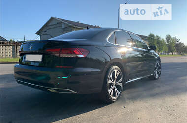 Седан Volkswagen Passat 2020 в 