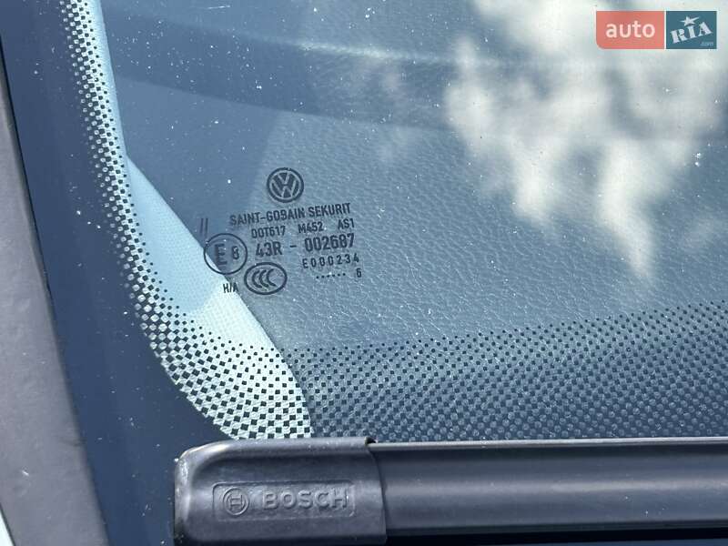 Універсал Volkswagen Passat 2011 в Києві