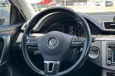 Універсал Volkswagen Passat 2011 в Києві