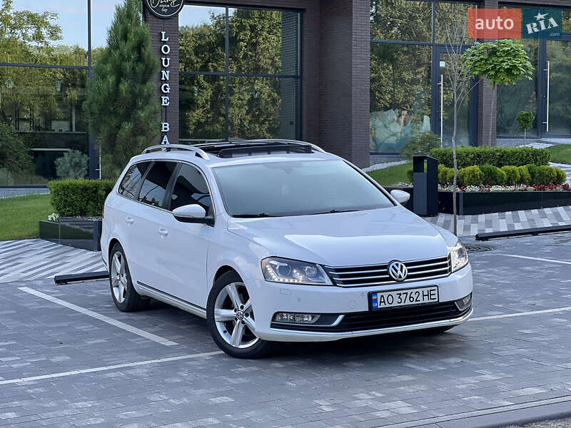 Универсал Volkswagen Passat 2011 в Ужгороде