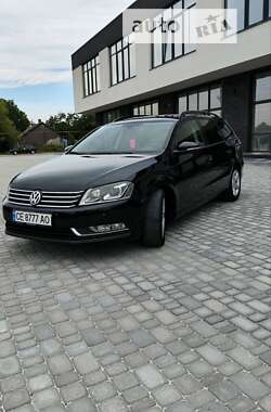 Универсал Volkswagen Passat 2011 в Черновцах