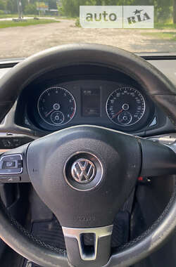 Седан Volkswagen Passat 2013 в Прилуках