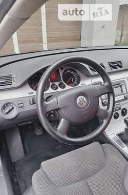 Универсал Volkswagen Passat 2008 в Ивано-Франковске