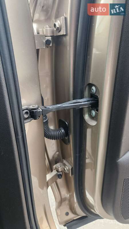 Седан Volkswagen Passat 2015 в Долинській