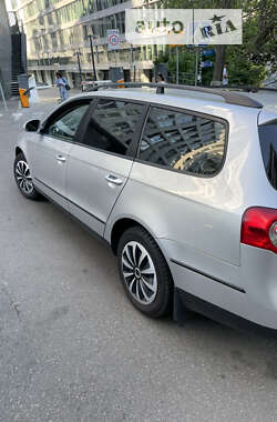 Универсал Volkswagen Passat 2005 в Киеве