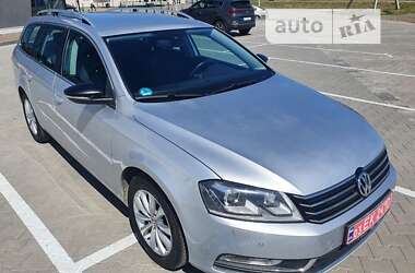 Універсал Volkswagen Passat 2014 в Луцьку