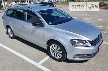 Універсал Volkswagen Passat 2014 в Луцьку