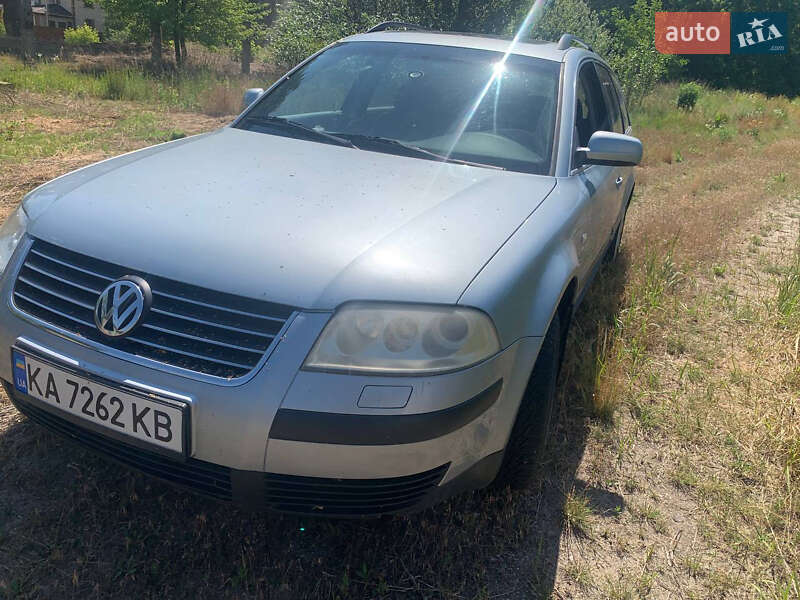 Универсал Volkswagen Passat 2001 в Киеве