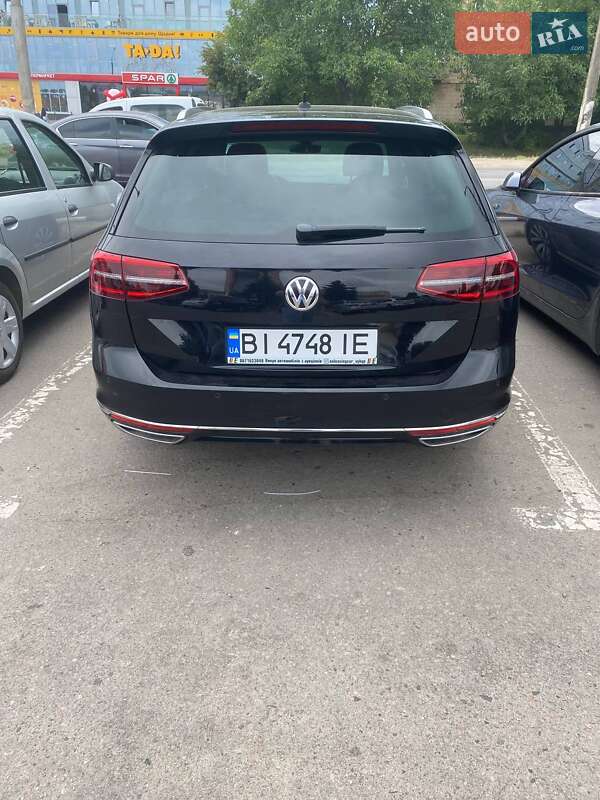 Універсал Volkswagen Passat 2018 в Полтаві
