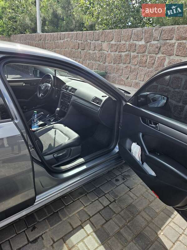 Седан Volkswagen Passat 2013 в Знаменке
