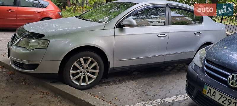 Седан Volkswagen Passat 2008 в Запорожье