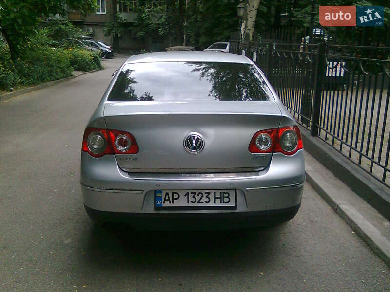 Седан Volkswagen Passat 2008 в Запорожье