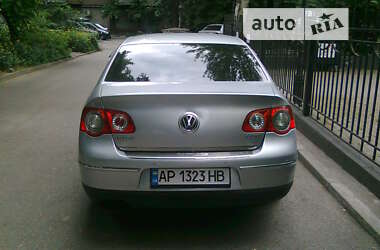 Седан Volkswagen Passat 2008 в Запоріжжі