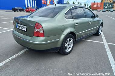 Седан Volkswagen Passat 2001 в Каменец-Подольском