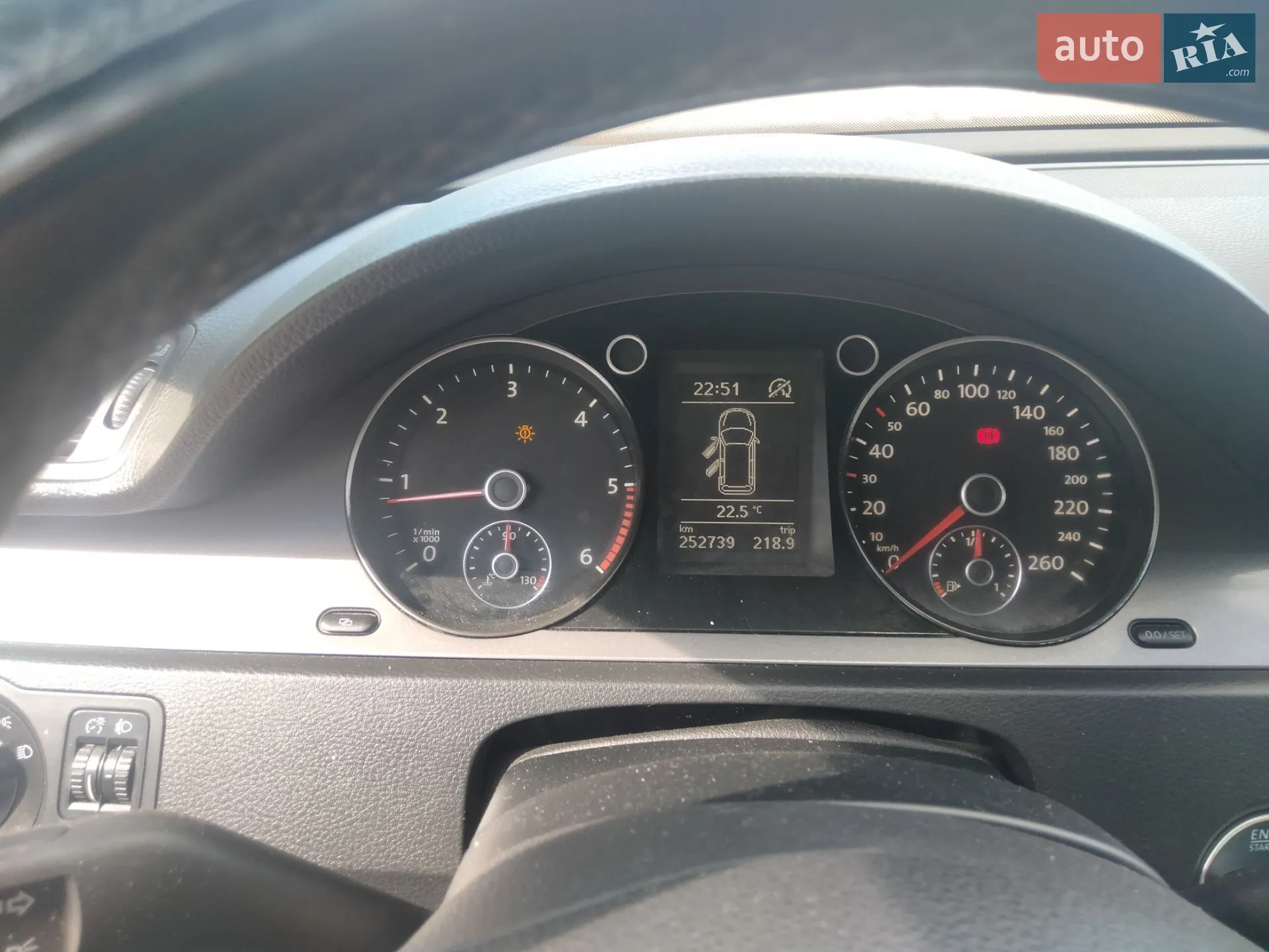 2010 Volkswagen Passat - мініатюра 13