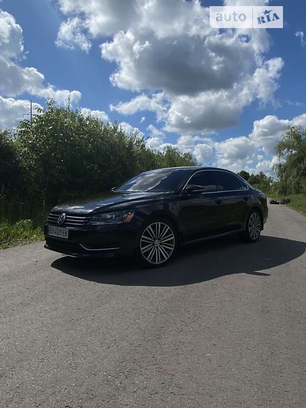 Седан Volkswagen Passat 2011 в Тернополі