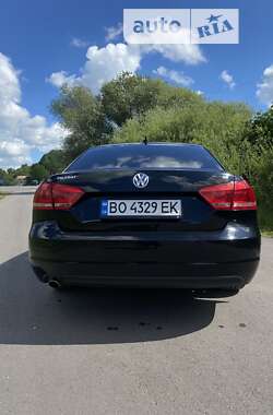 Седан Volkswagen Passat 2011 в Тернополі