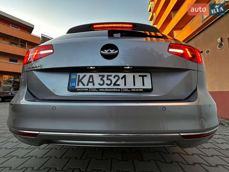 Универсал Volkswagen Passat 2018 в Львове