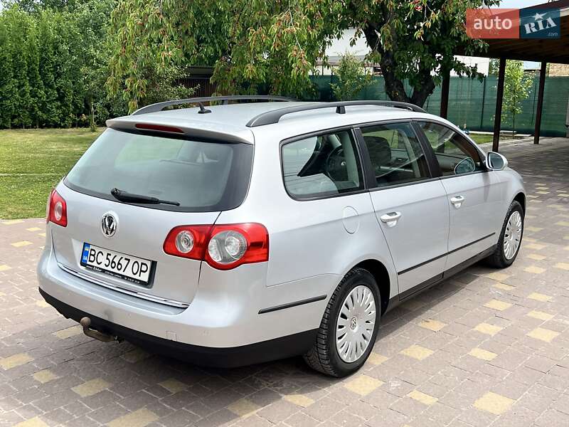 Універсал Volkswagen Passat 2008 в Бродах