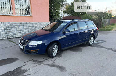 Універсал Volkswagen Passat 2006 в Умані