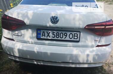Седан Volkswagen Passat 2018 в Мерефа