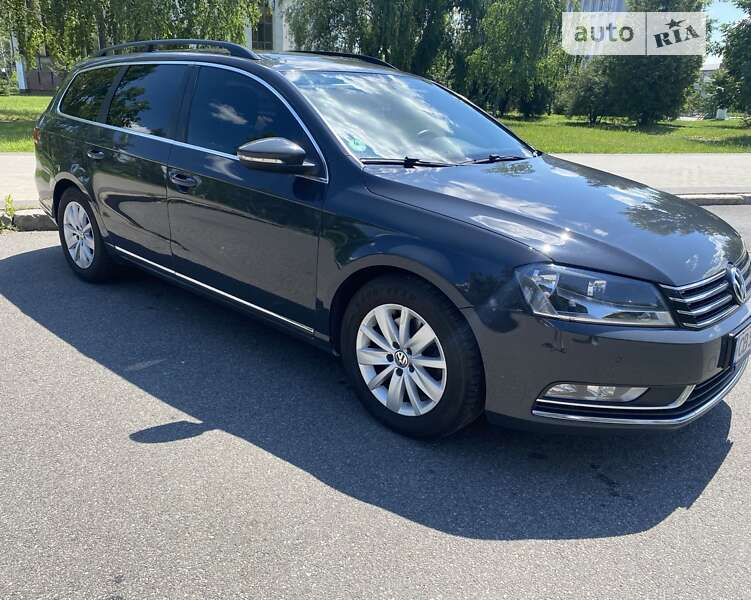 Универсал Volkswagen Passat 2013 в Чернигове