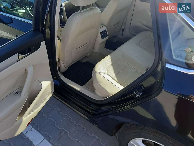 Седан Volkswagen Passat 2012 в Киеве фото 10 Седан Volkswagen Passat 2012 в Киеве
