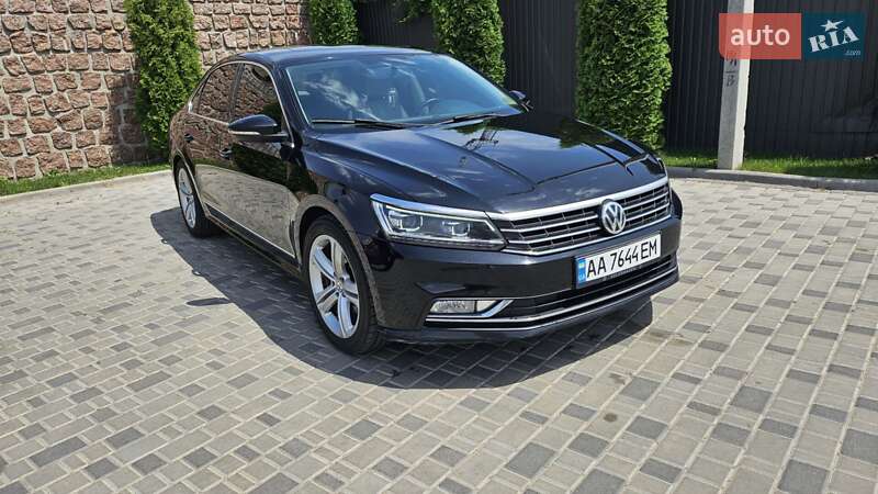 Седан Volkswagen Passat 2016 в Киеве фото 3 Седан Volkswagen Passat 2016 в Киеве